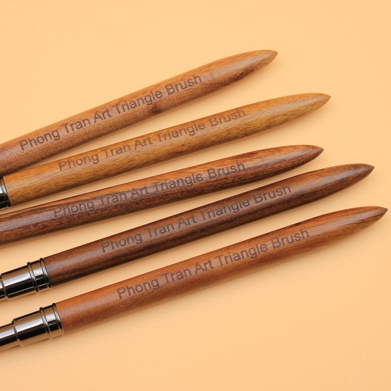 Triangle Brush (Cọ Vẽ Tam Giác Cán Gỗ)