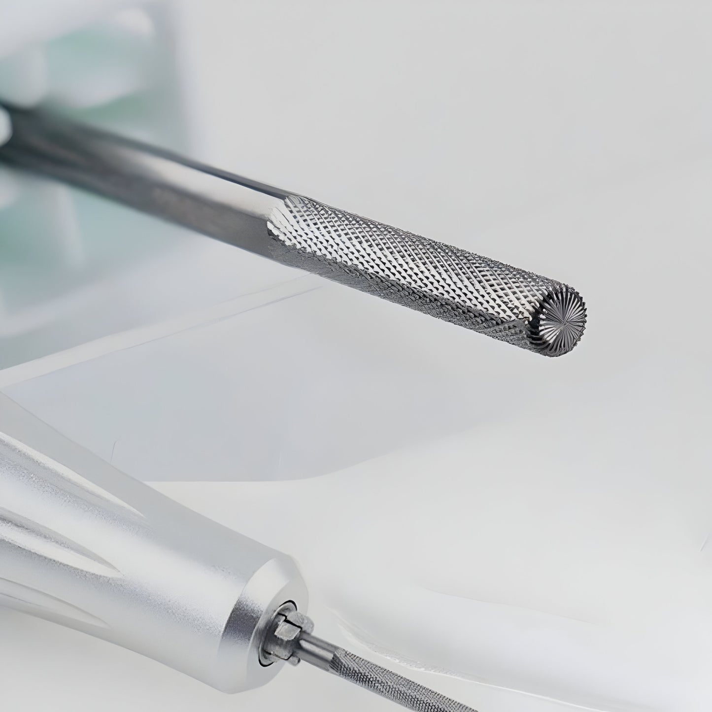 Safety Bit / Dũa Khoé An Toàn Không Chảy Máu