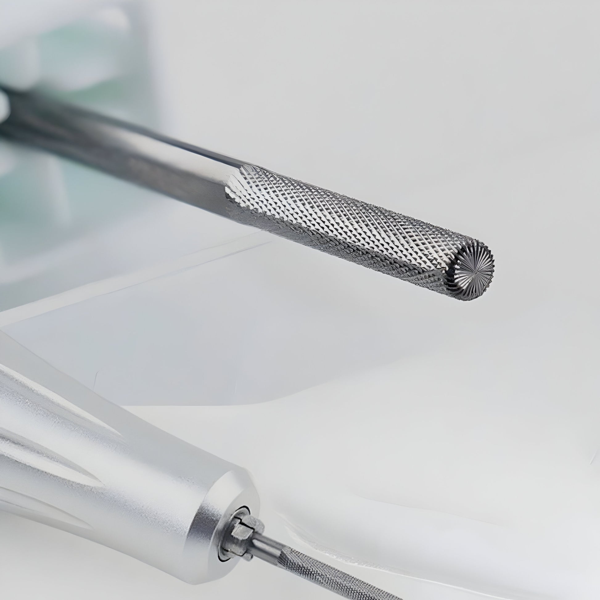 Safety Bit / Dũa Khoé An Toàn Không Chảy Máu